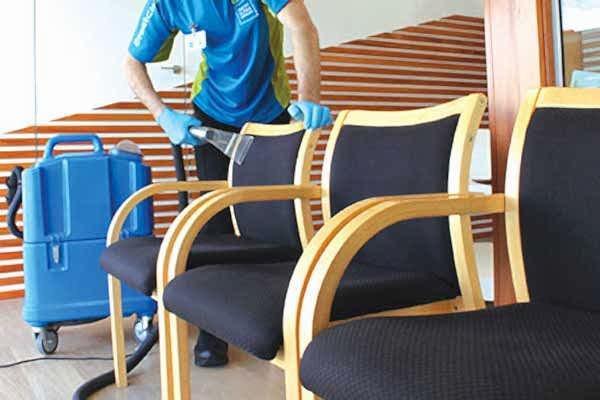 Yerinde Buharlı Sandalye Yıkama